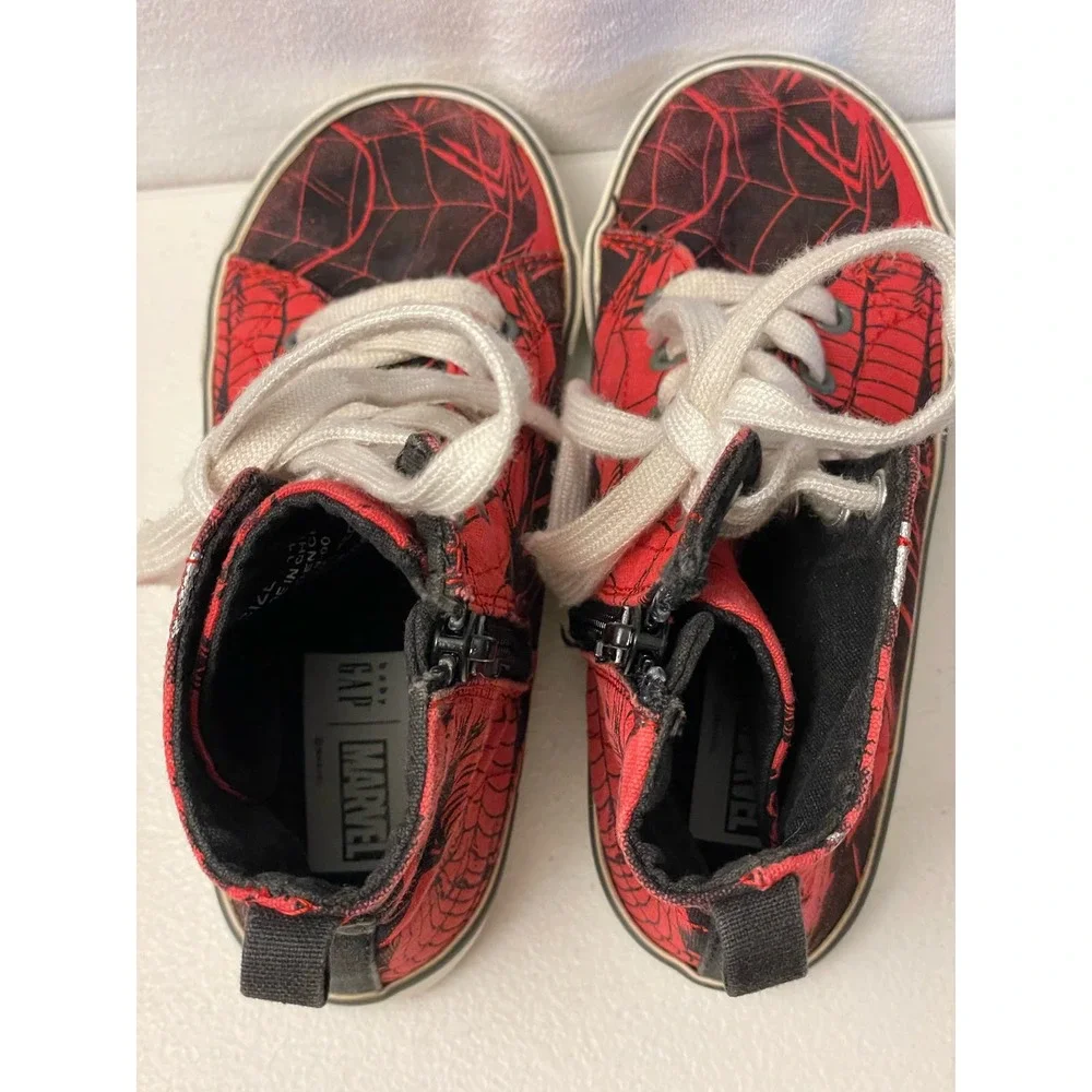 GAP Spiderman‎ high top youth shoes size 11 lace up zip side red black